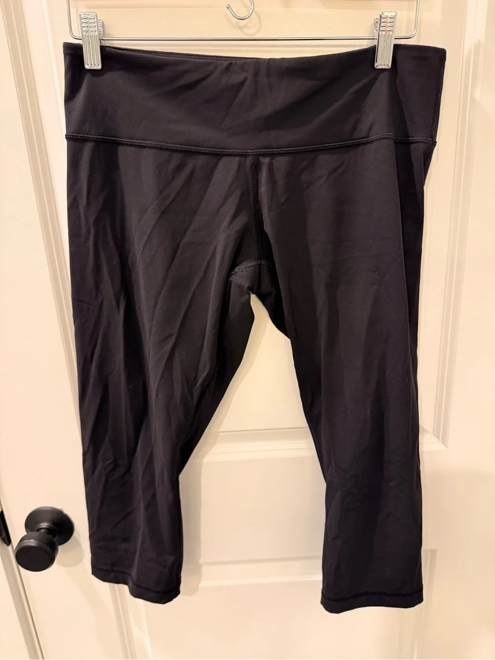 lululemon athletica Black Capris